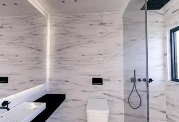 Luxury marble bathroom interior visualization by Varc Studio for PSI Constructions.