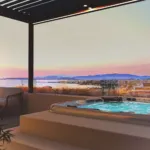 Rooftop infinity pool in Alimos with panoramic views of the Athens Riviera and Ellinikon Park